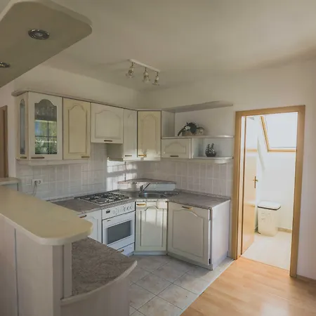 Апартаменты Amak With Free Onsite Parking